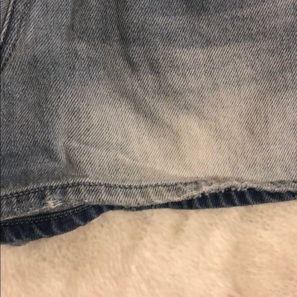 American Eagle Mom Shorts - Picture 2 of 8